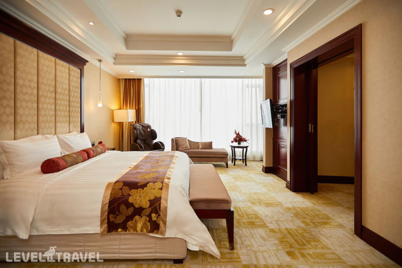 фотографии номера Люкс с видом на сад отеля Soluxe Hotel Guangzhou в Китай(Гуанчжоу) - фото №1