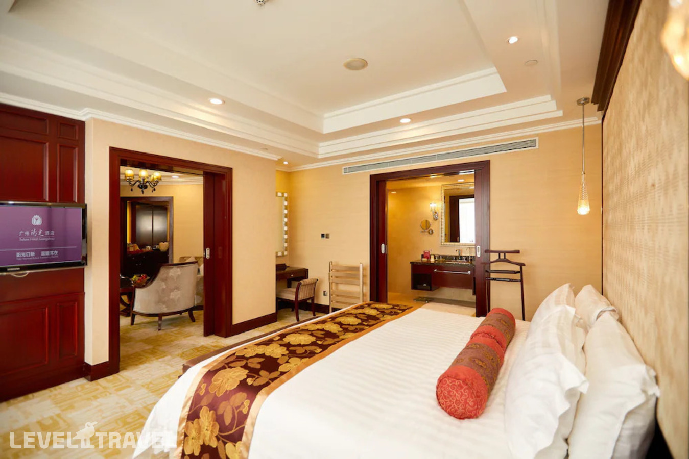 фотографии номера Люкс с видом на сад отеля Soluxe Hotel Guangzhou в Китай(Гуанчжоу) - фото №8