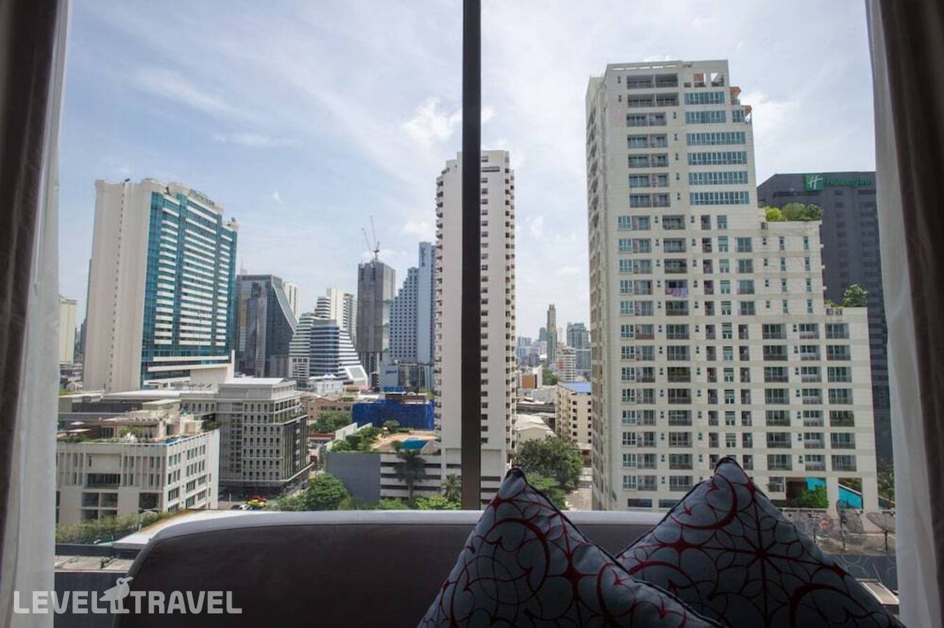 фотографии номера Двухместный люкс Семейный двуспальная кровать отеля Novotel Bangkok Sukhumvit 20 в Таиланд(Бангкок) - фото №18