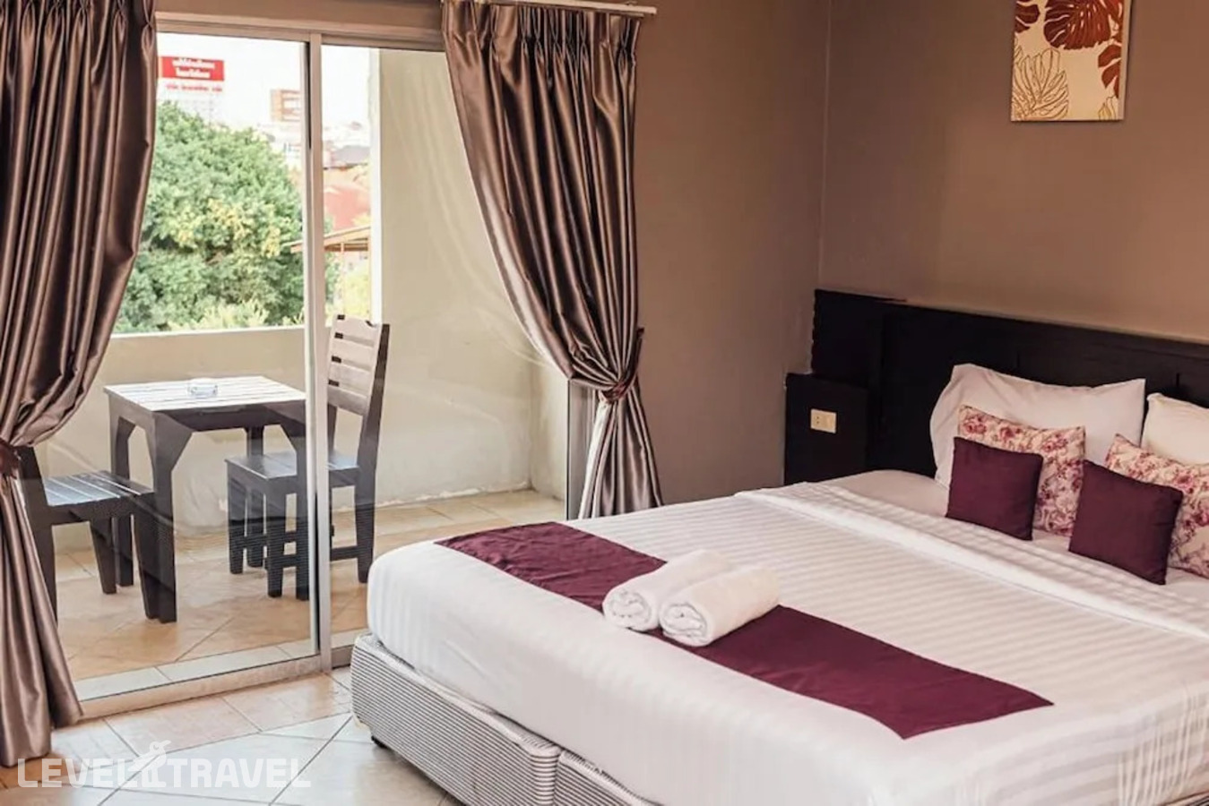 фотографии номера Делюкс (две односпальные кровати) отеля Shrigo Resort Pattaya (Ex. Vits Gazebo Resort) в Таиланд(Центральная Паттайя) - фото №1