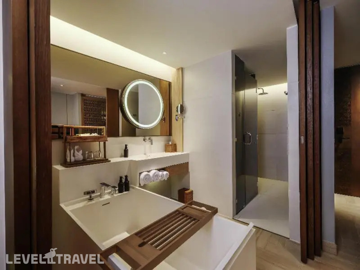 фотографии номера Делюкс (две односпальные кровати) отеля Pullman Lombok Mandalika Beach Resort в Индонезия(Кута) - фото №2