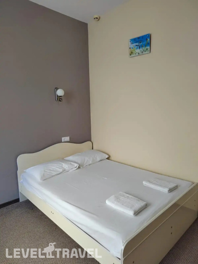 фотографии номера Трехместный с красивым видом из окна отеля Optima Guest House в Россия(Адлер) - фото №5