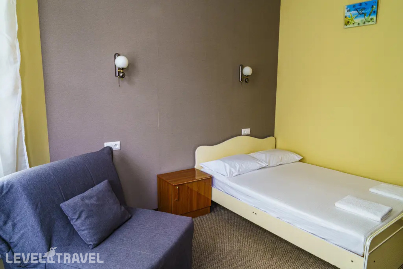 фотографии номера Трехместный с красивым видом из окна отеля Optima Guest House в Россия(Адлер) - фото №4