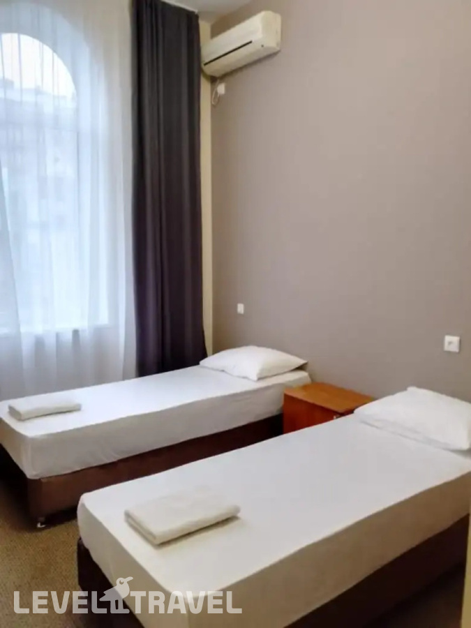 фотографии номера Полулюкс отеля Optima Guest House в Россия(Адлер) - фото №1