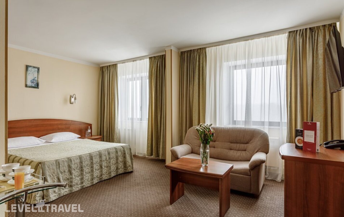 фотографии номера Четырехместный семейный отеля Максима Славия Отель (Maxima Slavia Hotel) в Россия(Северо-восточный административный округ (СВАО)) - фото №2
