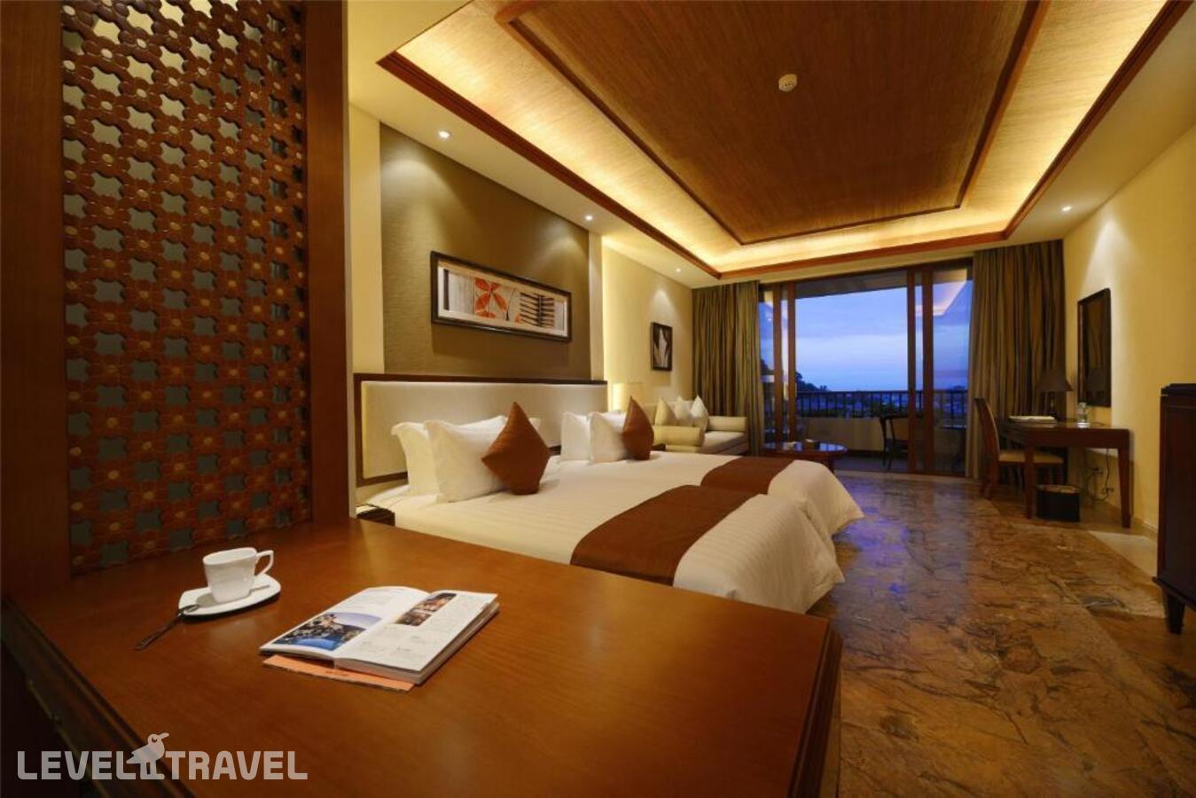 фотографии номера Стандартный с видом на сад отеля Shixishu Jianguo Yalong Bay Resort Hotel в Китай(Санья) - фото №1