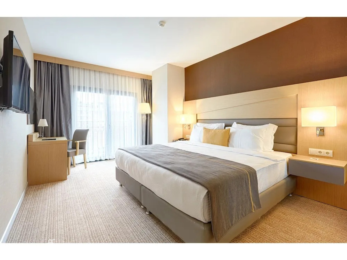 фотографии номера Смежный номер отеля Kordon Hotel Cankaya в Турция(Измир) - фото №2