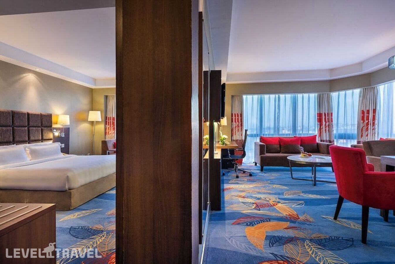 фотографии номера Представительский люкс отеля Peace Hotel Beijing в Китай(Пекин) - фото №3