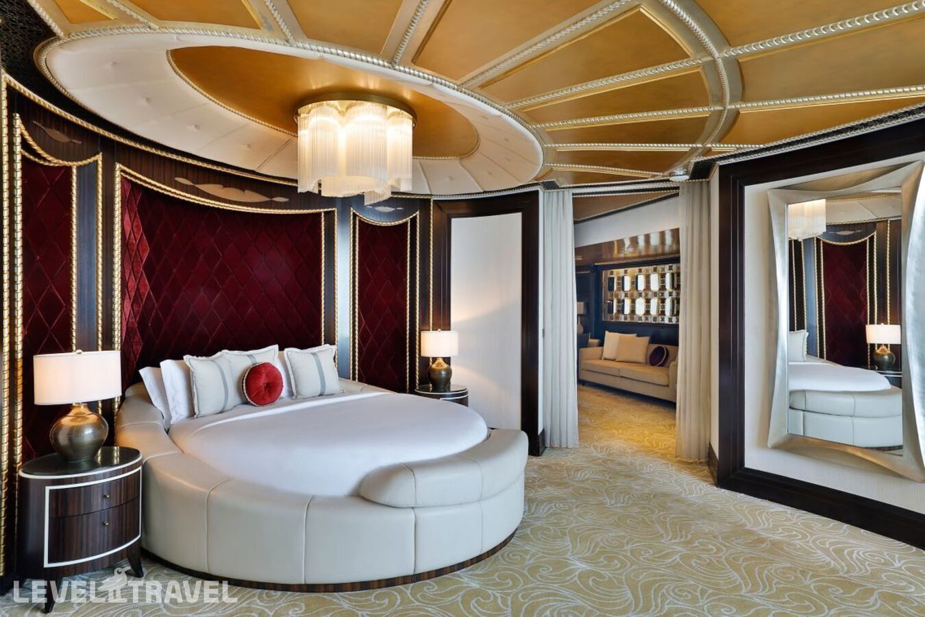 фотографии номера Люкс Abu Dhabi (3 спальни) отеля The St. Regis Hotel Abu Dhabi в ОАЭ(Абу-Даби) - фото №2