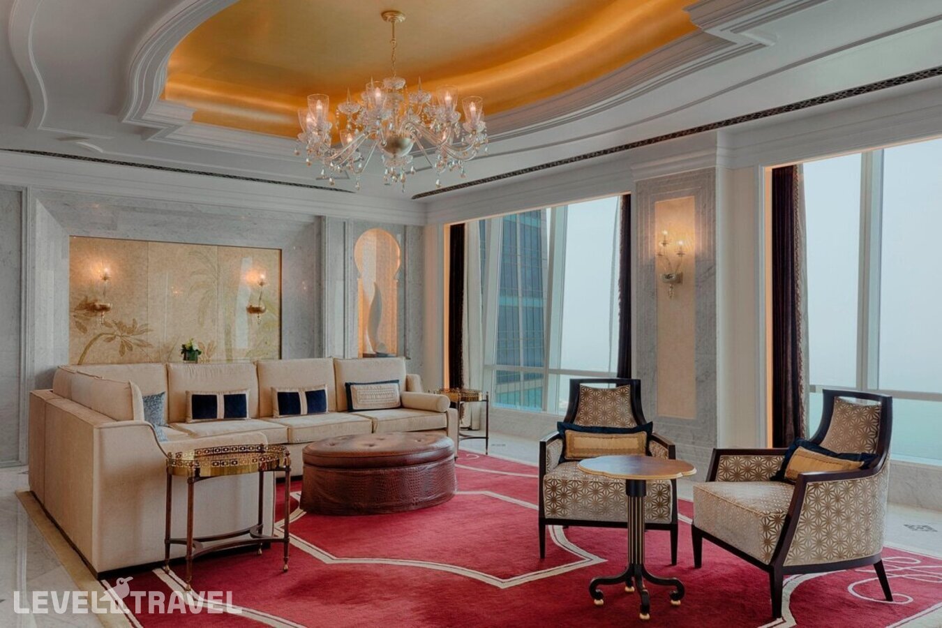 фотографии номера Люкс Al hosen с видом на море отеля The St. Regis Hotel Abu Dhabi в ОАЭ(Абу-Даби) - фото №2