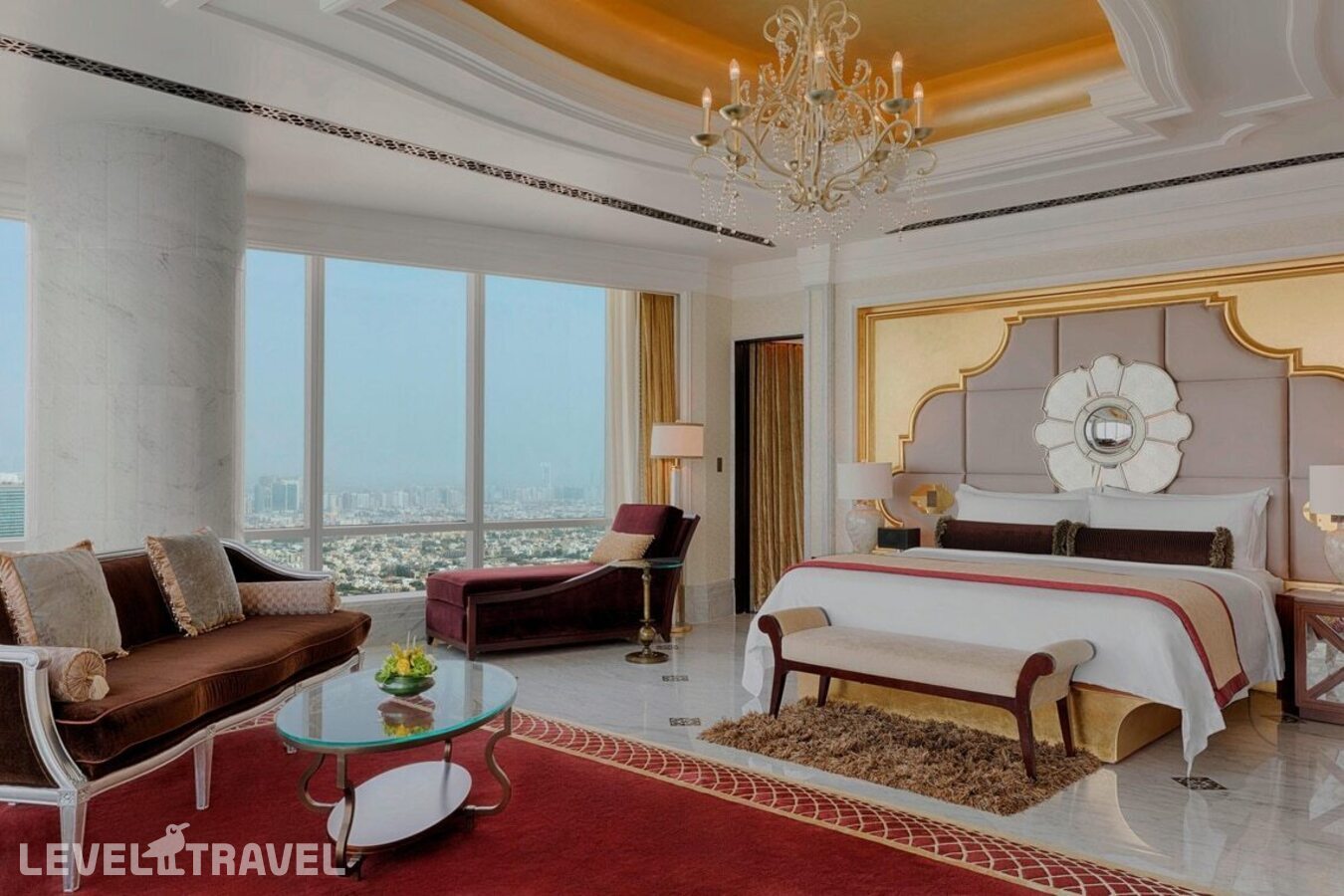 фотографии номера Люкс Al hosen с видом на море отеля The St. Regis Hotel Abu Dhabi в ОАЭ(Абу-Даби) - фото №1