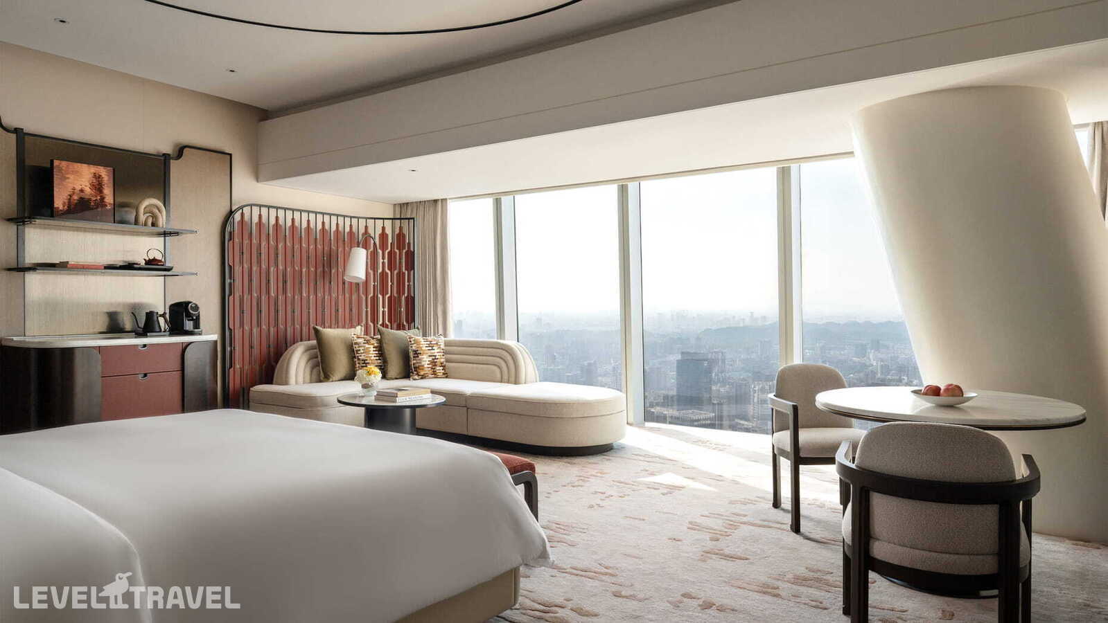 фотографии номера Стандартный с видом на город отеля Four Seasons Guangzhou в Китай(Гуанчжоу) - фото №1