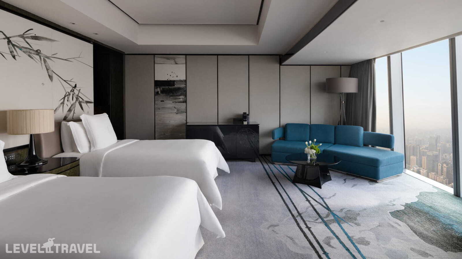 фотографии номера Улучшенный номер отеля Four Seasons Guangzhou в Китай(Гуанчжоу) - фото №1
