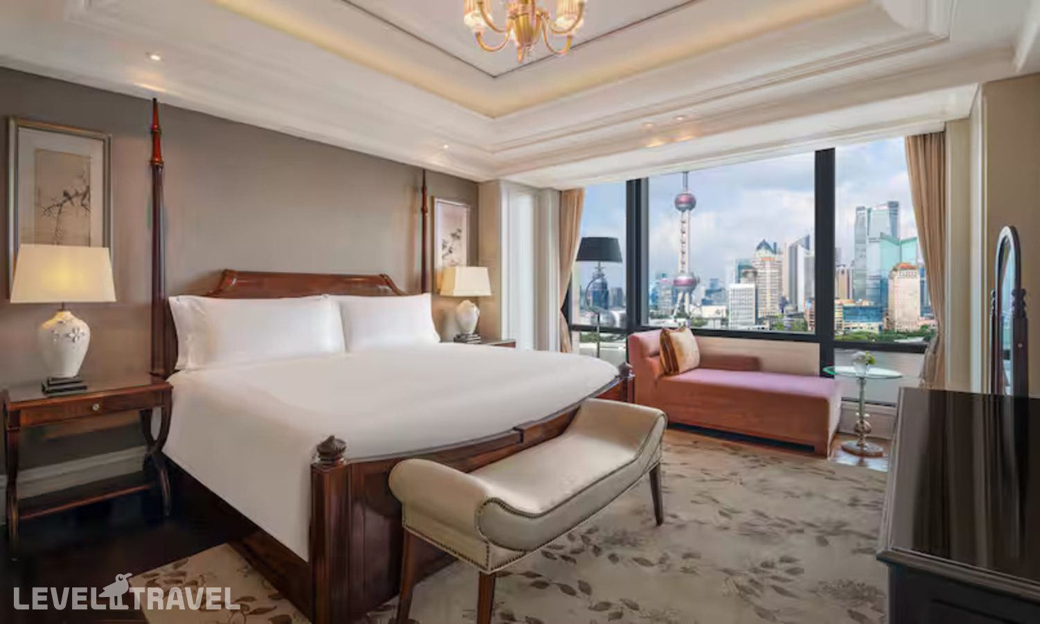фотографии номера Люкс Noble отеля Waldorf Astoria Shanghai On The Bund в Китай(Шанхай) - фото №2