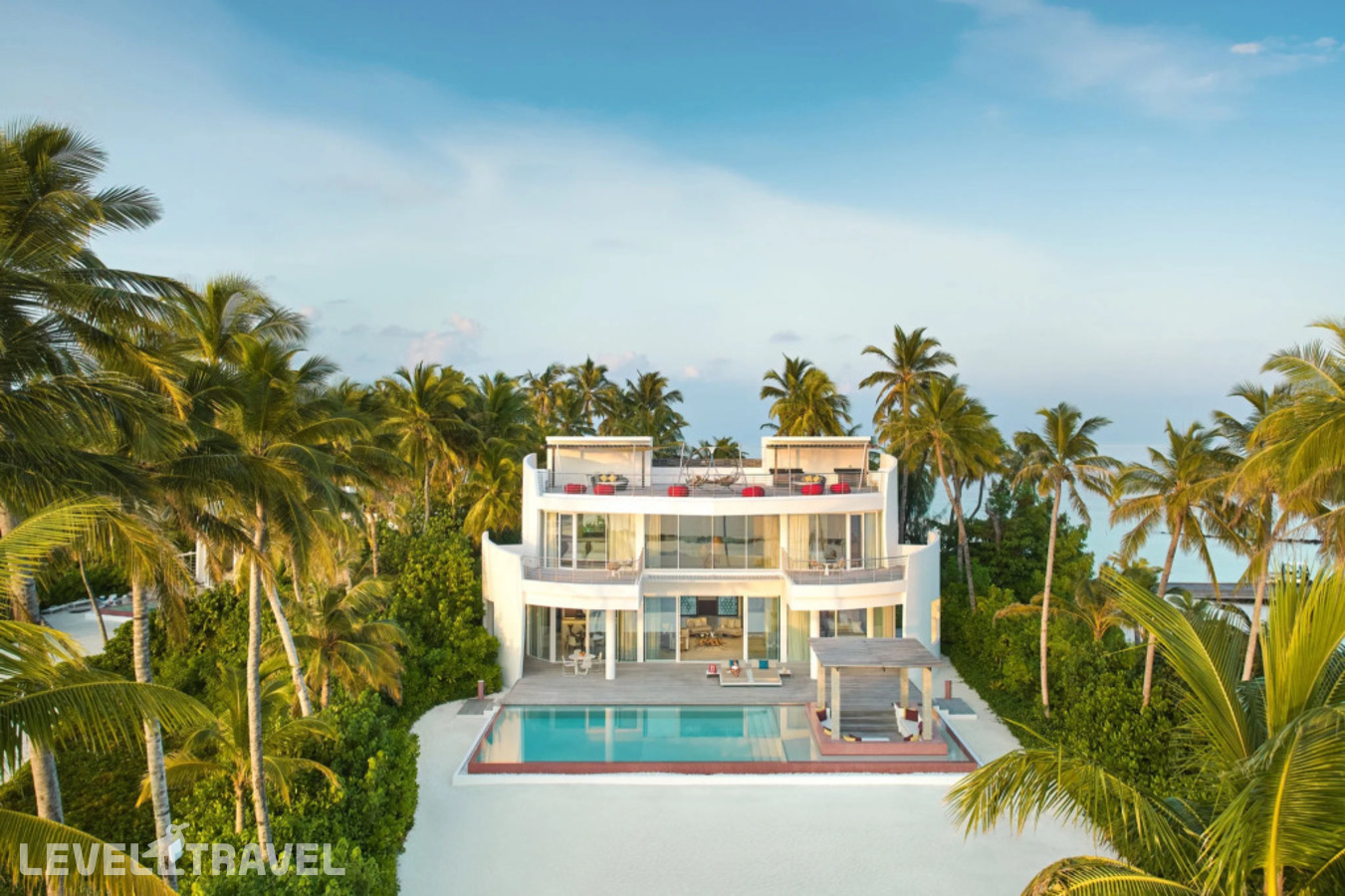 фотографии номера Пляжная вилла с бассейном (3 спальни) отеля Jumeirah Maldives (Olhahali Island) в Мальдивы(Северный Мале Атолл) - фото №11