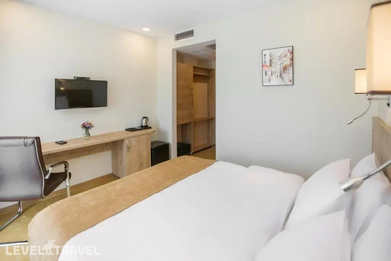 фотографии номера Стандартный номер отеля Atrium Boutique Hotel (Ex. Bridge Boutique Hotel) в Грузия(Тбилиси) - фото №5