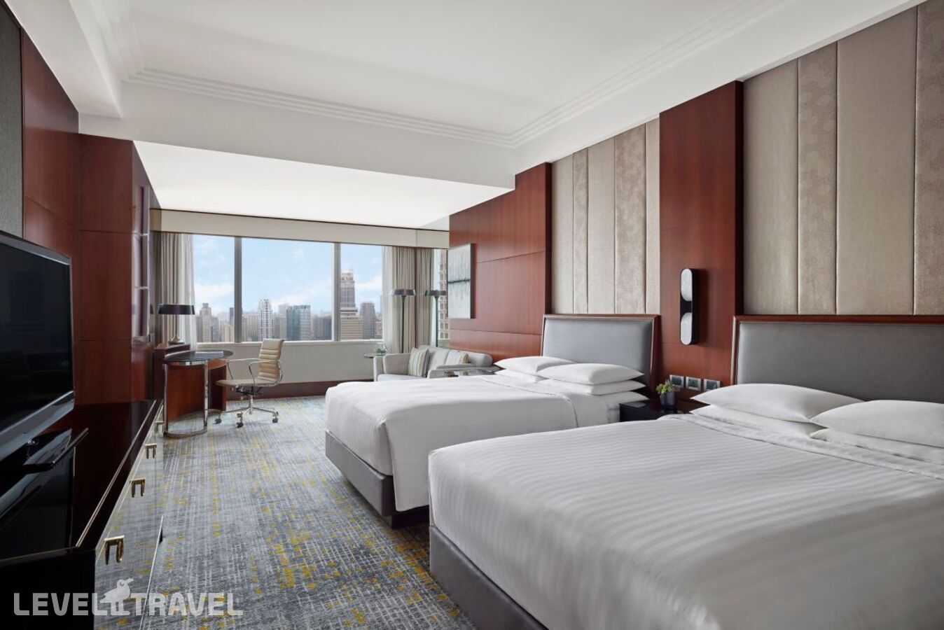фотографии номера Представительский (две двуспальные кровати) отеля Shanghai Marriott Marquis City Centre в Китай(Шанхай) - фото №1
