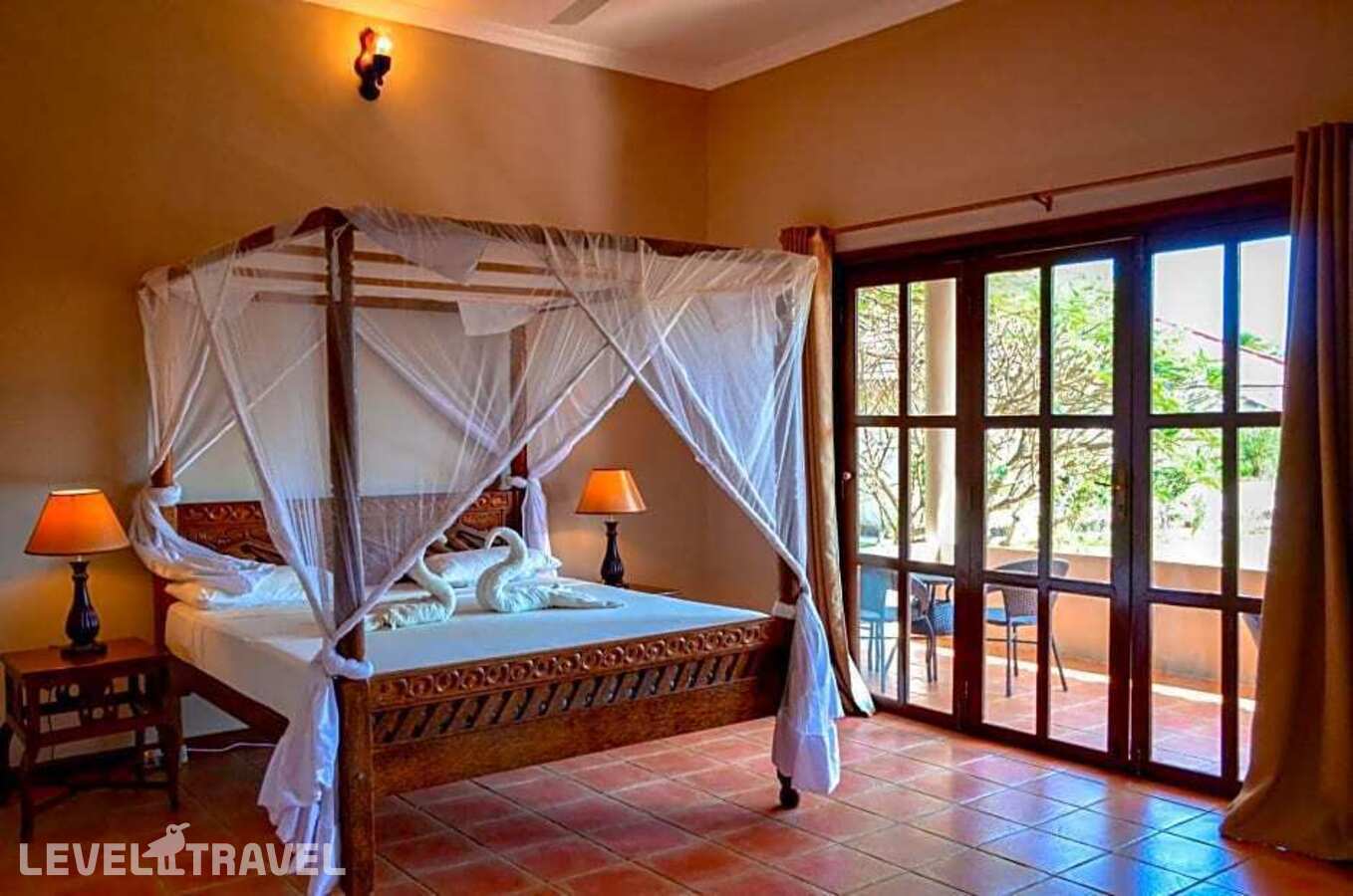 фотографии номера Семейный номер отеля Mandarin Resort Zanzibar в Танзания(Кизимкази Бич) - фото №3