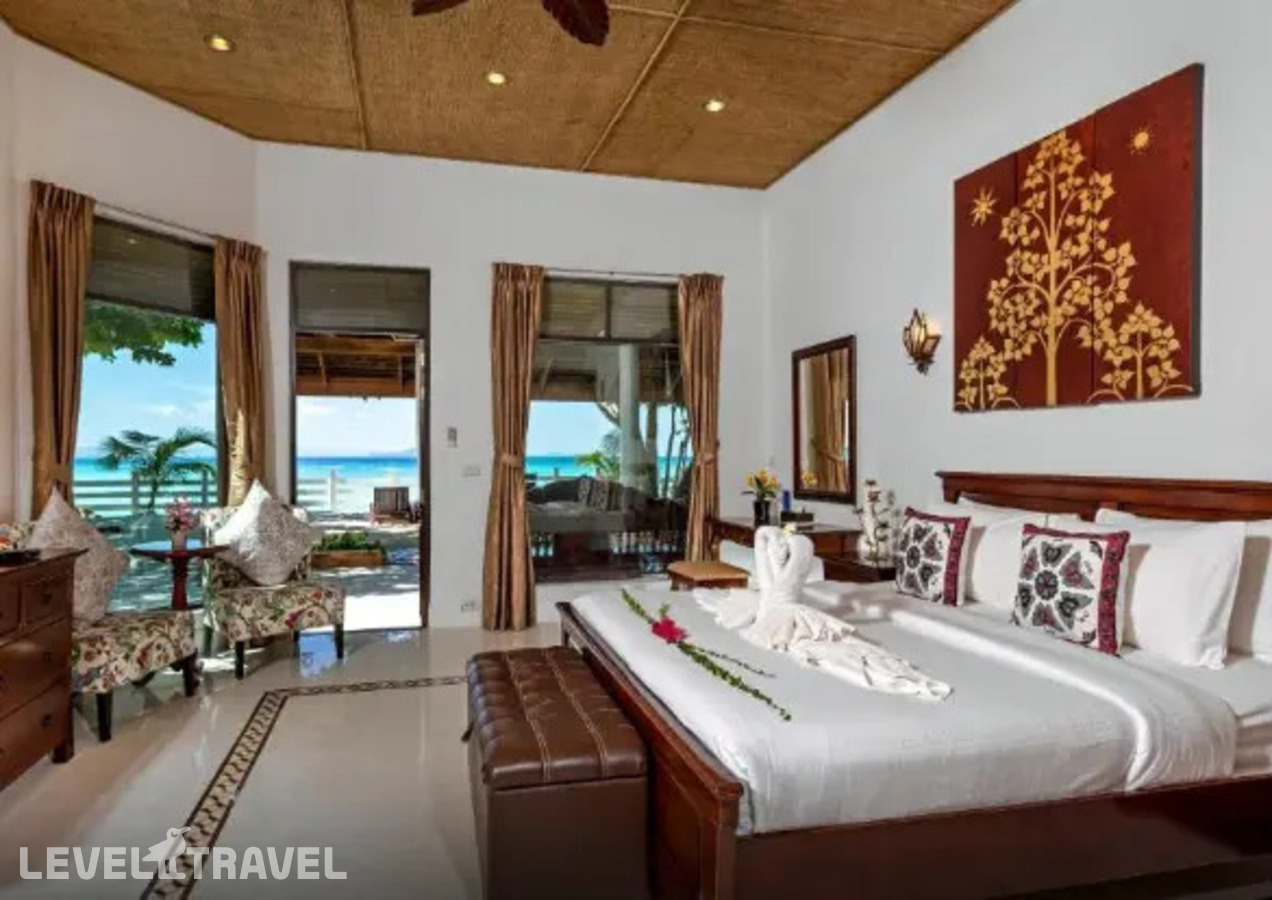 фотографии номера Двухместный номер Beach front двуспальная кровать отеля Rayaburi Resort (Racha Island) в Таиланд(Ко Рача Яй) - фото №5