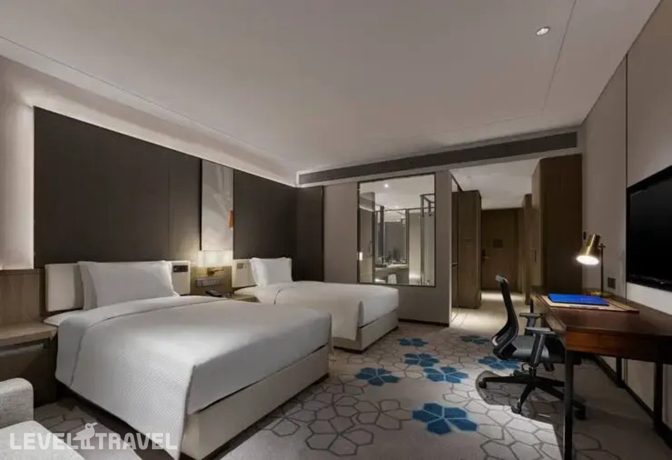 фотографии номера Представительский (две односпальные кровати) отеля Doubletree By Hilton Baoding в Китай(Баодин) - фото №2