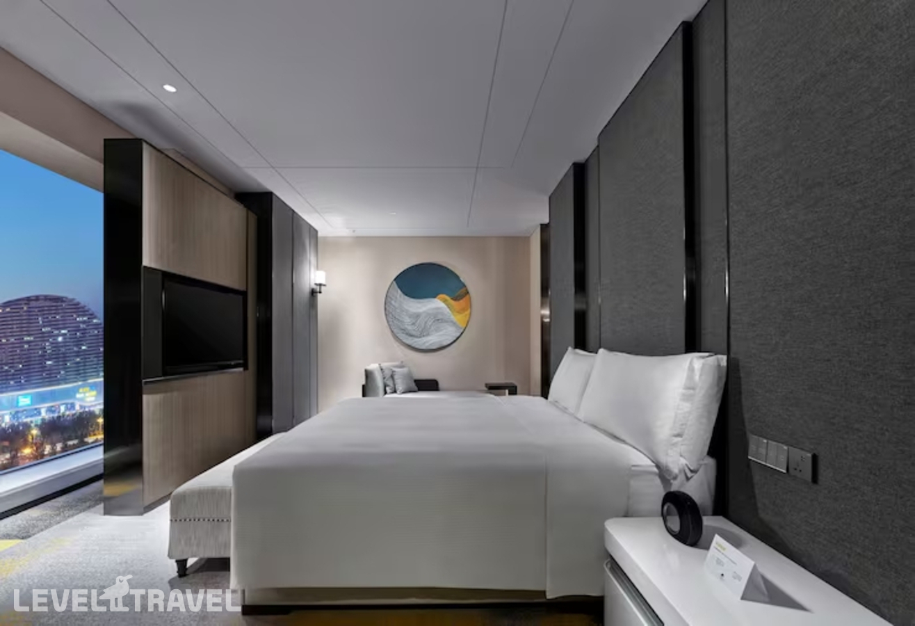 фотографии номера Люкс роскошный отеля Doubletree By Hilton Baoding в Китай(Баодин) - фото №1