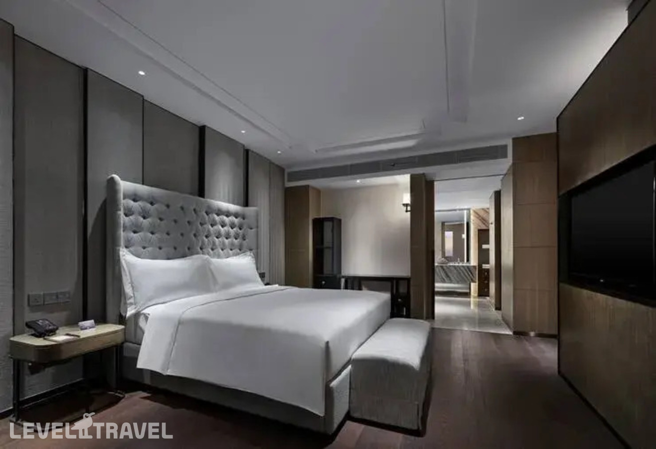 фотографии номера Люкс Премиум отеля Doubletree By Hilton Baoding в Китай(Баодин) - фото №1
