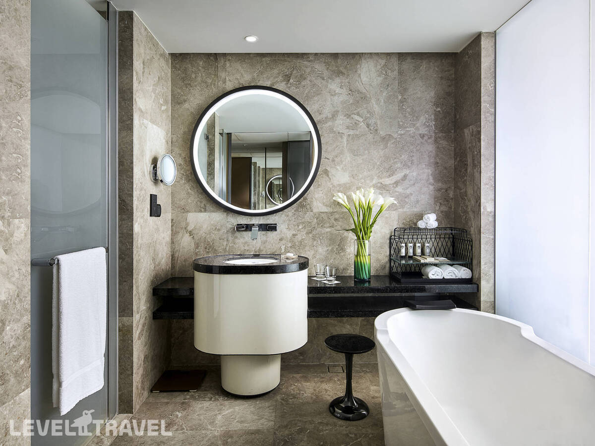 фотографии номера Роскошный номер (две односпальные кровати) отеля Sofitel Beijing Central в Китай(Пекин) - фото №2