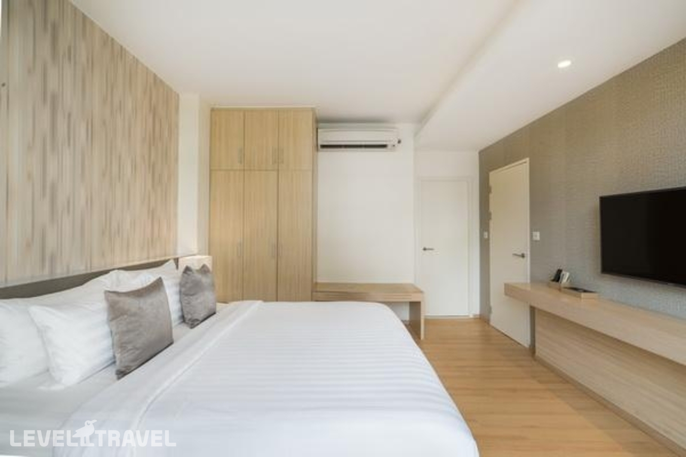 фотографии номера Двухместный люкс Exclusive двуспальная кровать отеля Arden Hotel And Residence в Таиланд(Центральная Паттайя) - фото №1