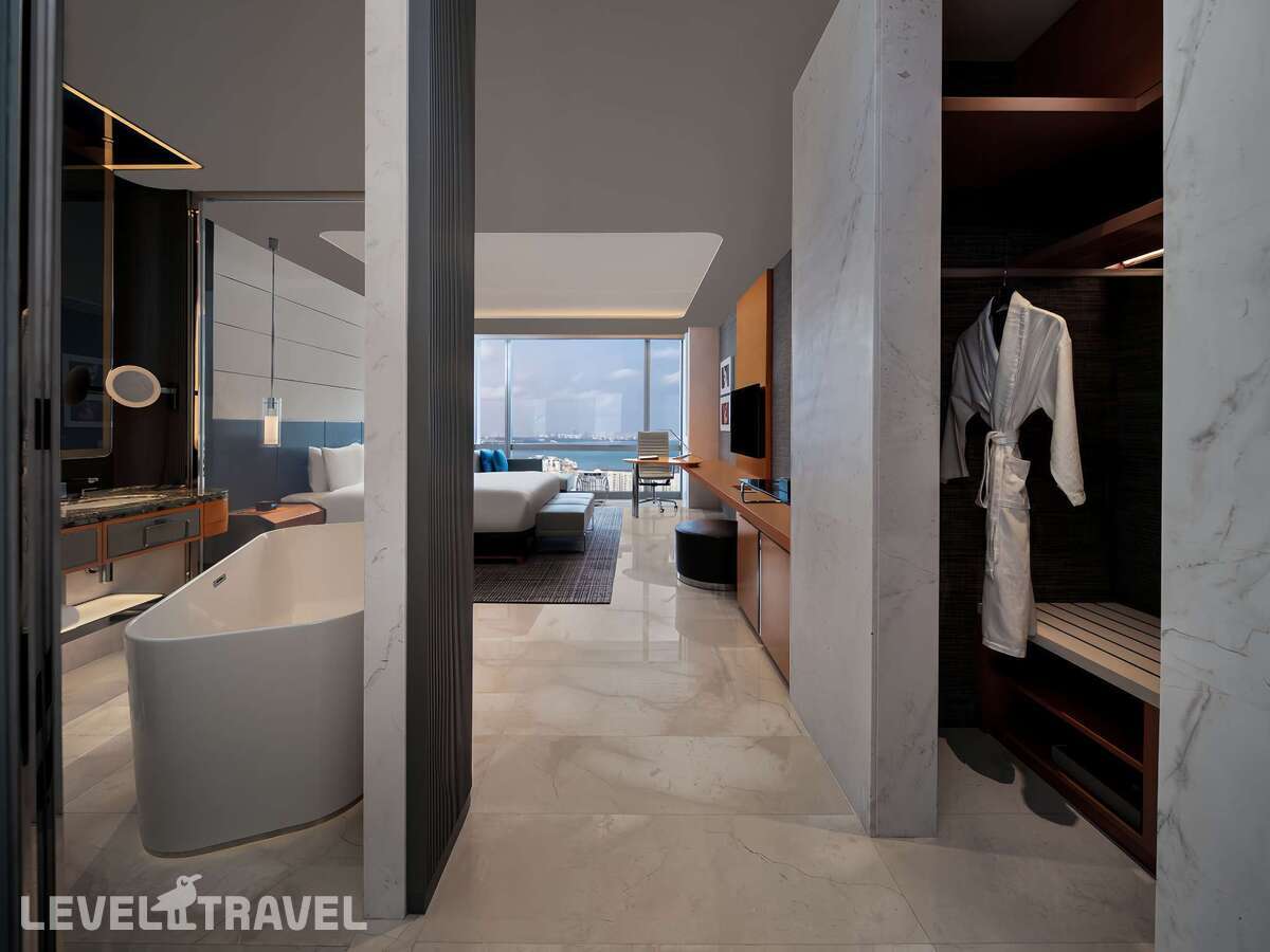 фотографии номера Клубный роскошный с видом на океан отеля Sofitel Haikou в Китай(Хайкоу) - фото №2
