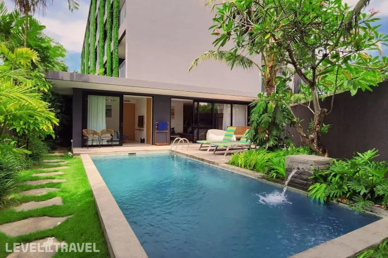 фотографии номера Люкс президентский отеля Citadines Berawa Beach Bali в Индонезия(Тибубененг) - фото №2