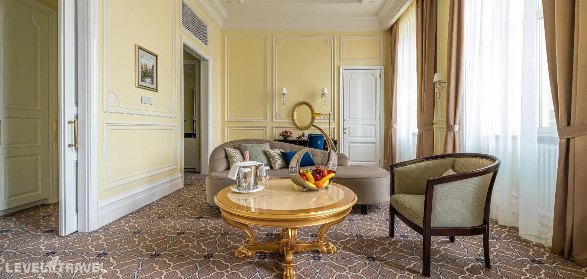 фотографии номера Представительский люкс отеля Lotte Hotel St. Petersburg в Россия(Адмиралтейский район) - фото №4