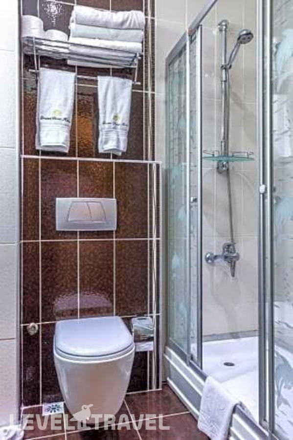 Двухместный номер Standard с балконом и с видом на горы двуспальная кровать — фото 8