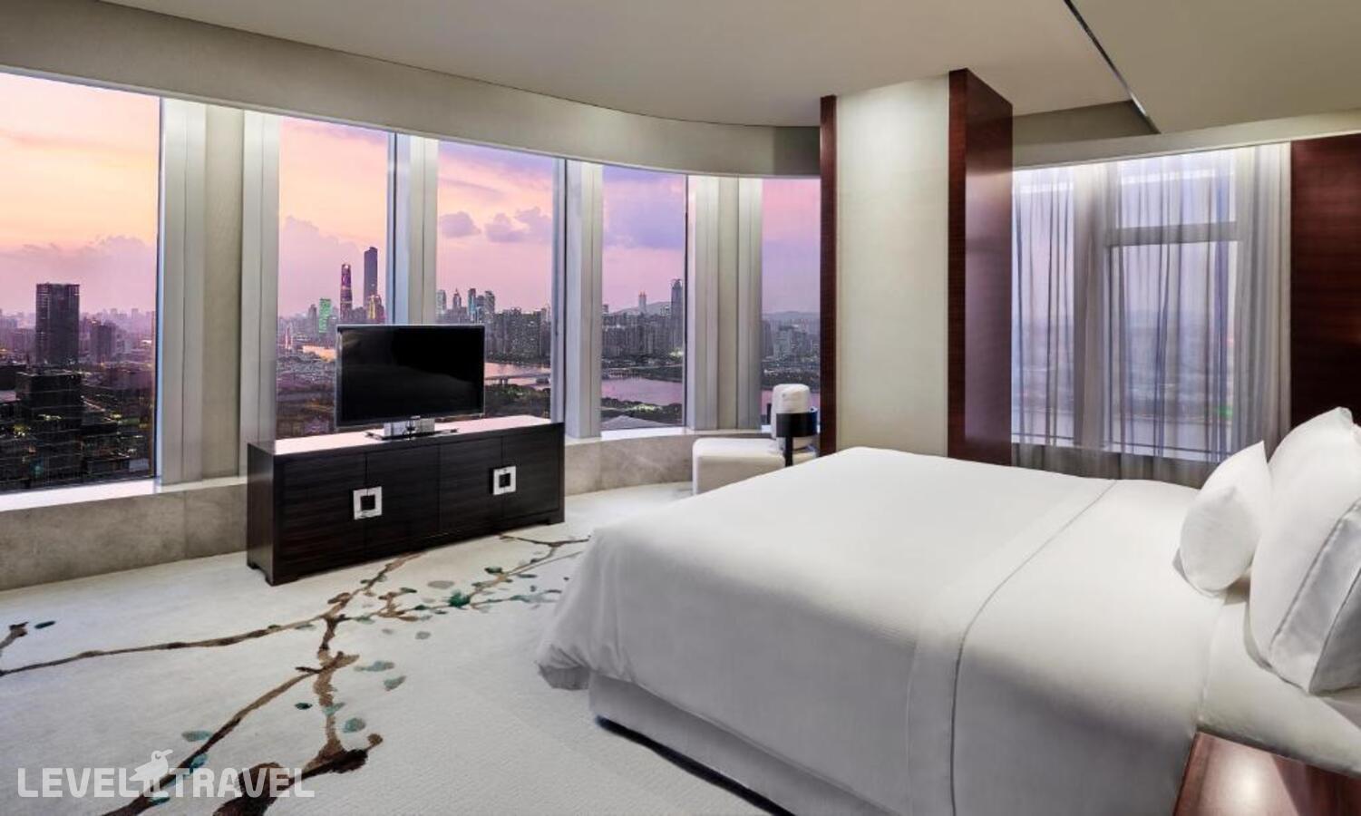 фотографии номера Представительский люкс отеля The Westin Pazhou Hotel в Китай(Гуанчжоу) - фото №1
