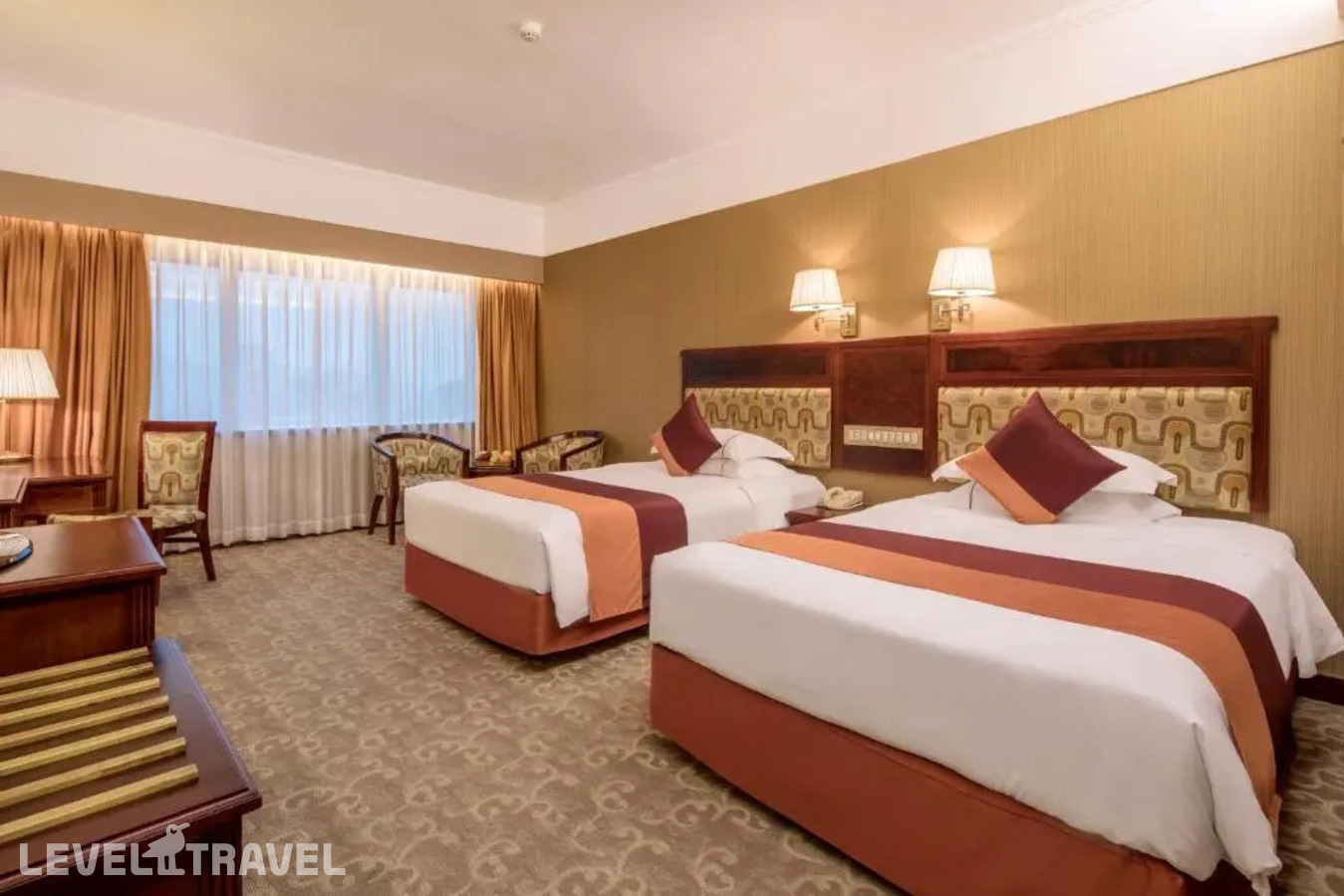 фотографии номера Делюкс (две односпальные кровати) отеля Asia International Hotel Guangzhou в Китай(Гуанчжоу) - фото №1