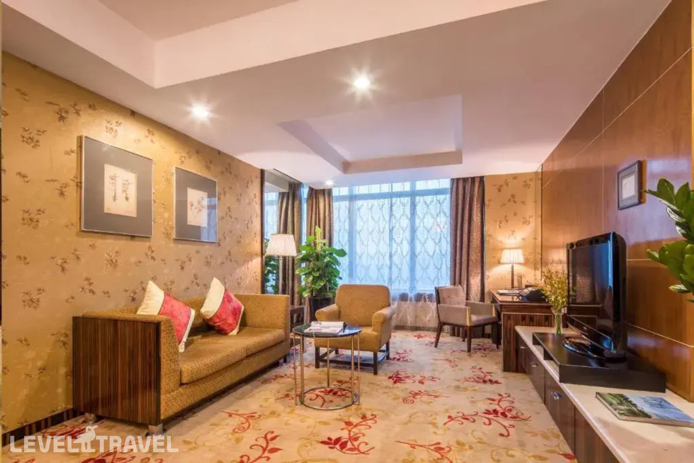 фотографии номера Представительский люкс отеля Asia International Hotel Guangzhou в Китай(Гуанчжоу) - фото №3