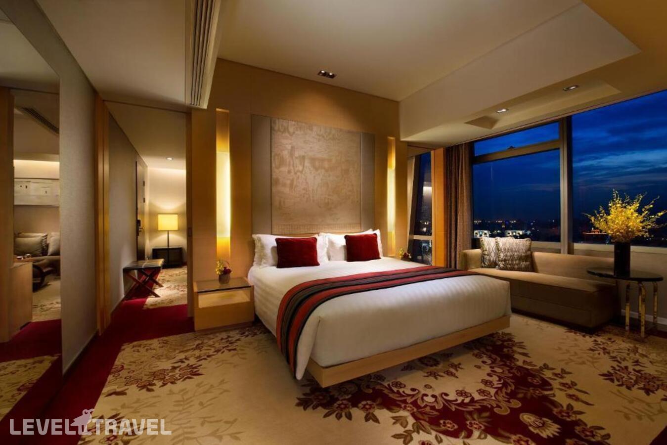 фотографии номера Клубный люкс отеля The Longemont Hotel Shanghai в Китай(Шанхай) - фото №1