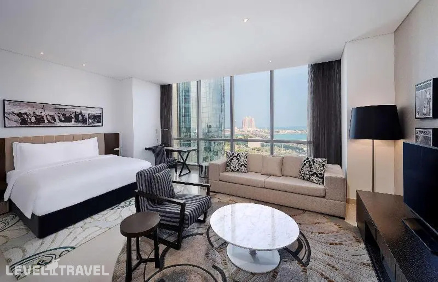 фотографии номера Студия отеля Conrad Abu Dhabi Etihad Towers (Ex.Jumeirah At Etihad Towers) в ОАЭ(Абу-Даби) - фото №1