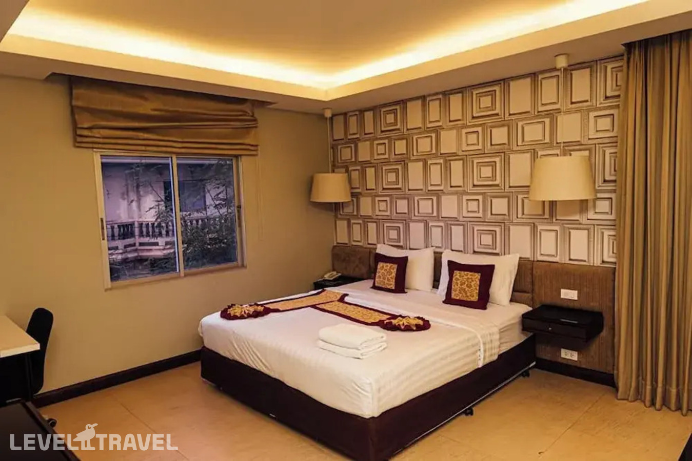 фотографии номера Премиум с видом на бассейн отеля Shrigo Resort Pattaya (Ex. Vits Gazebo Resort) в Таиланд(Центральная Паттайя) - фото №2