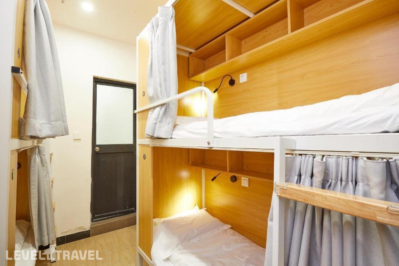 фотографии номера Общий мужской номер без окна отеля Shanghai Meego Yes Hotel в Китай(Шанхай) - фото №2