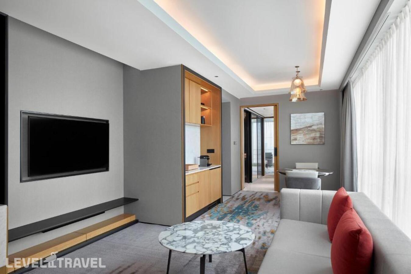 фотографии номера Люкс Премьер отеля Sheraton Guangzhou Panyu в Китай(Гуанчжоу) - фото №2