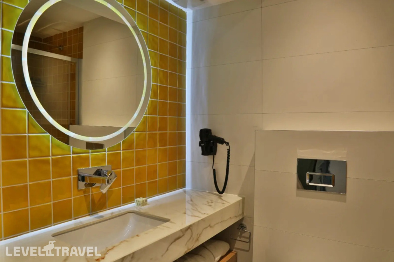 фотографии номера Комфорт (две односпальные кровати) отеля In The Middle Hotel в Турция(Анталья) - фото №4