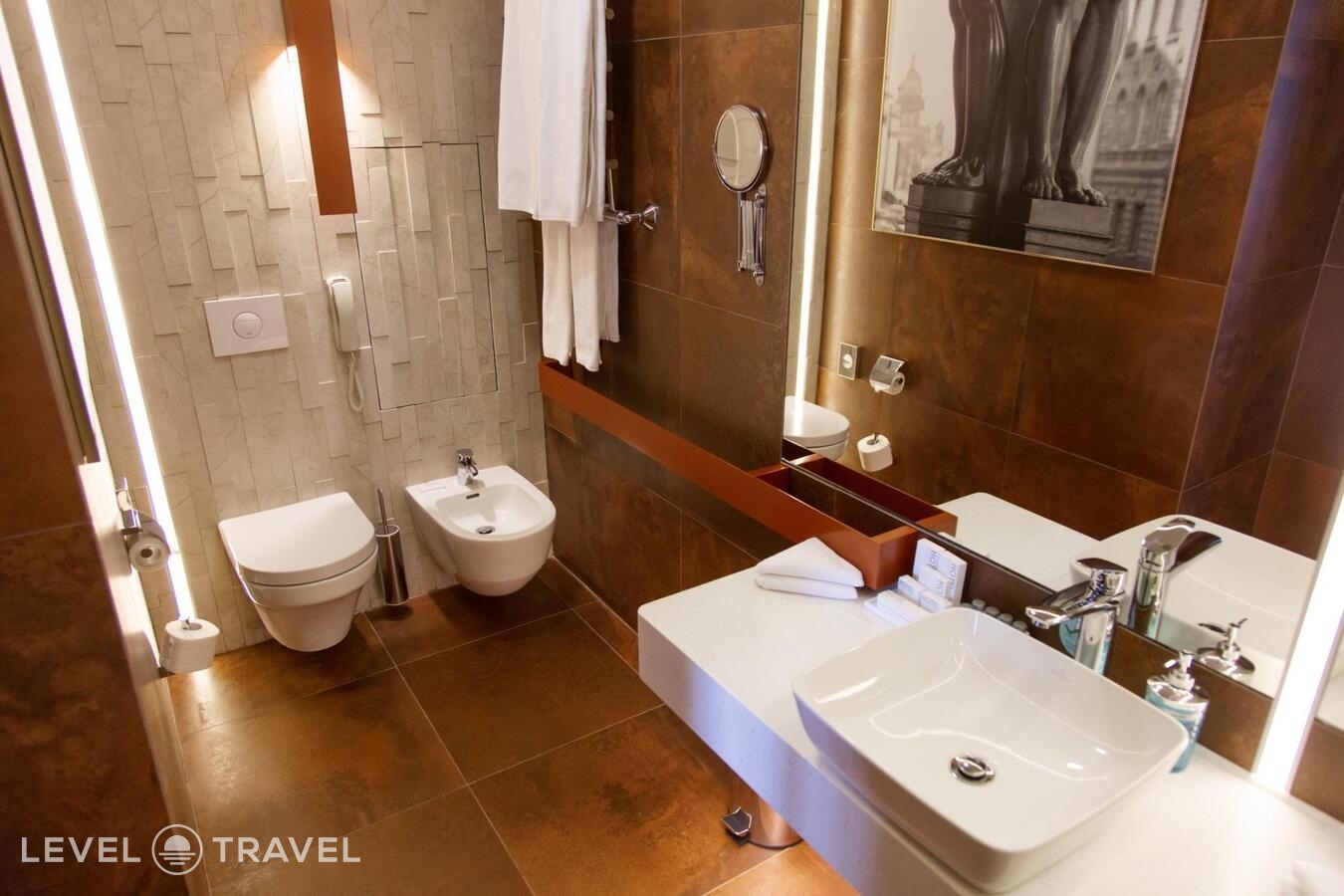 фотографии номера Люкс Бизнес отеля Введенский Отель (Vvedensky Hotel) в Россия(Петроградский район) - фото №12