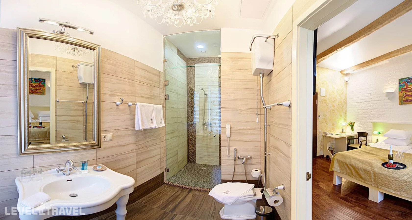 фотографии номера Улучшенный с видом на двор отеля Rossi Boutique Hotel & Spa в Россия(Центральный район) - фото №2