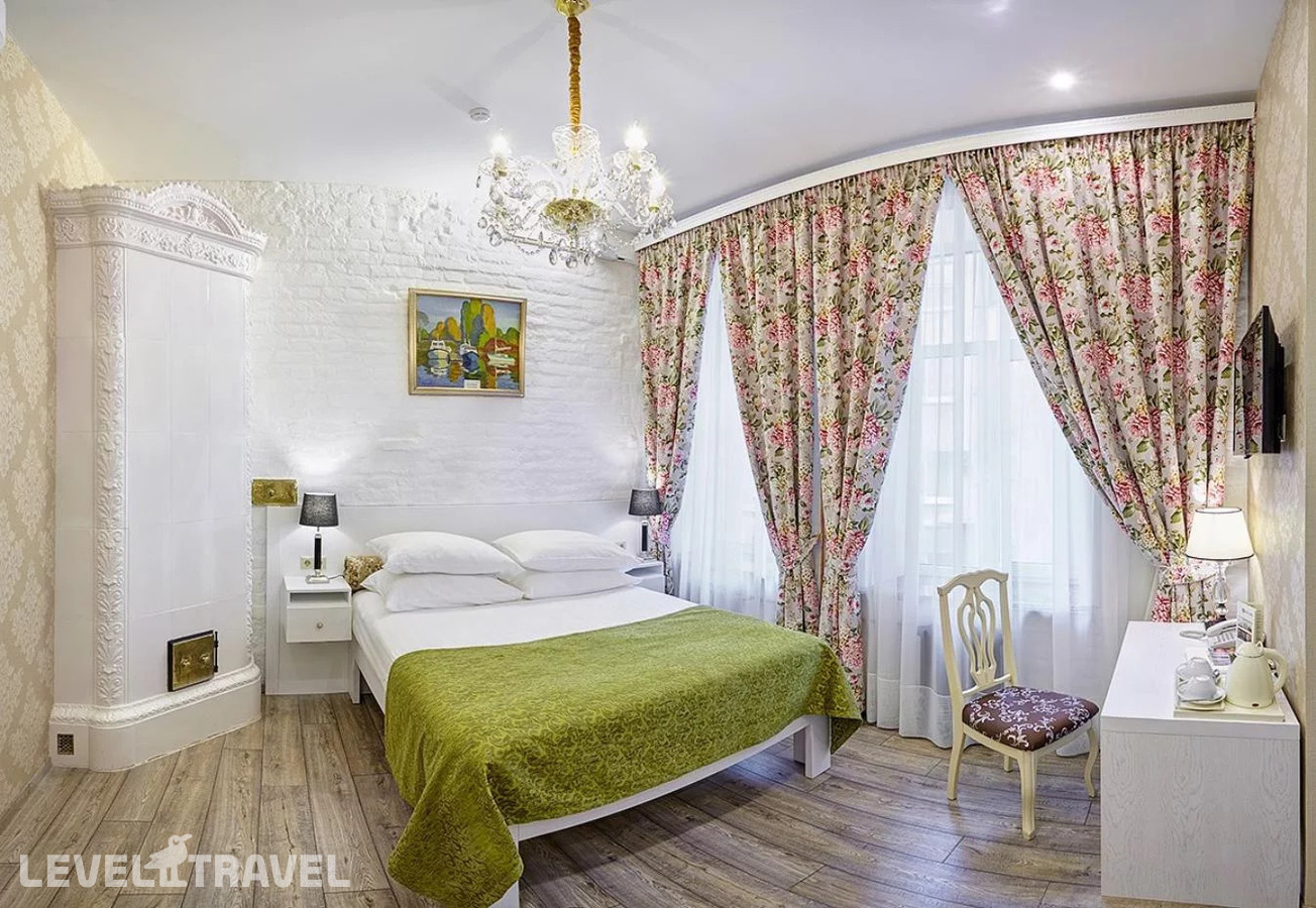 фотографии номера Улучшенный с видом на двор отеля Rossi Boutique Hotel & Spa в Россия(Центральный район) - фото №1