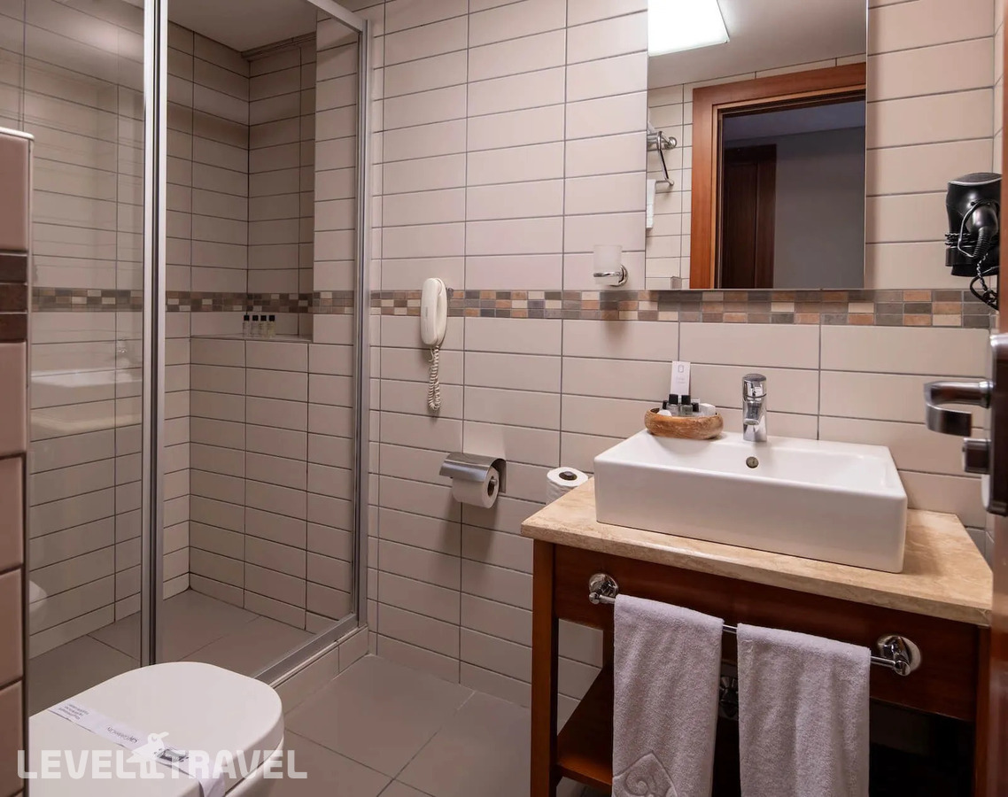 фотографии номера Семейный номер отеля Istanbul Golden City Hotel в Турция(Бейоглу) - фото №2