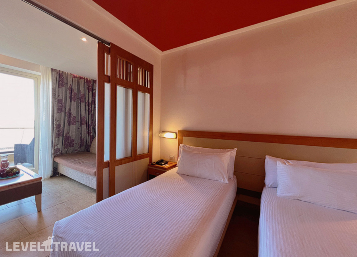 фотографии номера Семейный с видом пляж отеля Barcelo Tiran Sharm Hotel в Египет(Шарм-эль-Шейх) - фото №3
