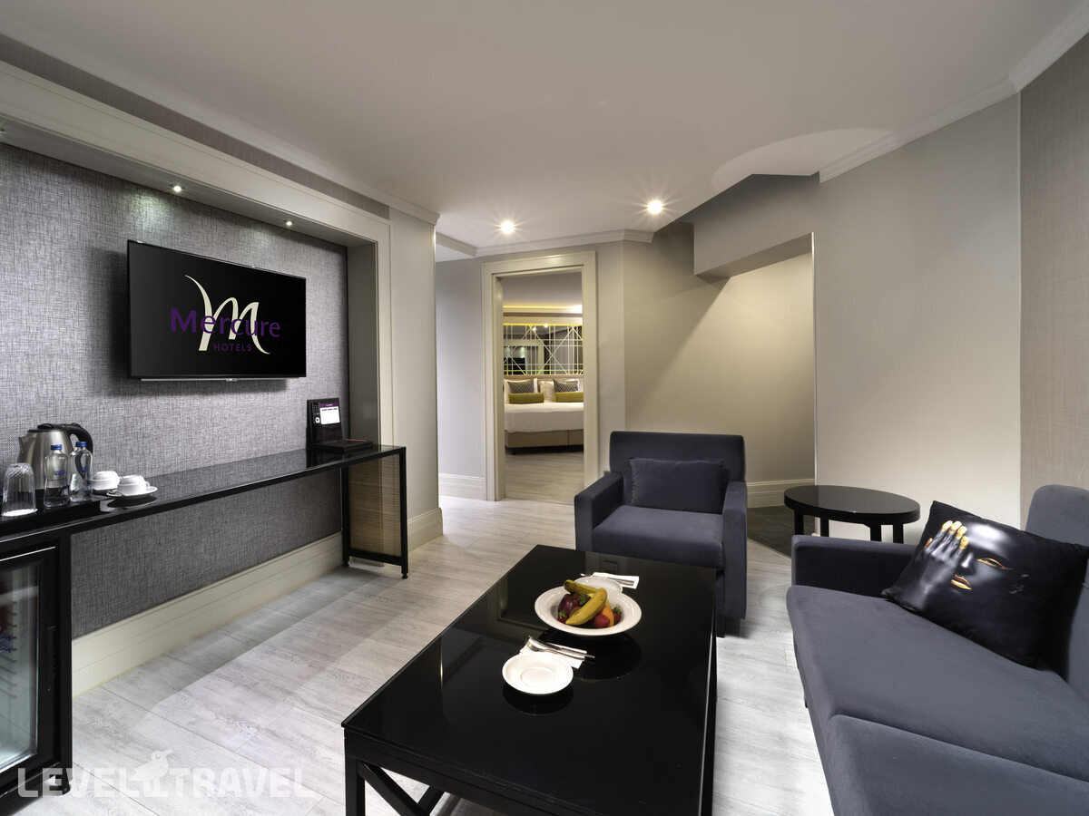 фотографии номера Представительский люкс отеля Mercure Istanbul Bomonti в Турция(Бомонти) - фото №2