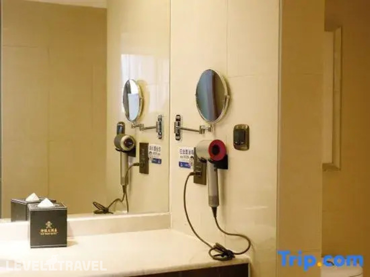 фотографии номера Роскошный люкс (две односпальные кровати) отеля San Want Hotel в Китай(Шанхай) - фото №5