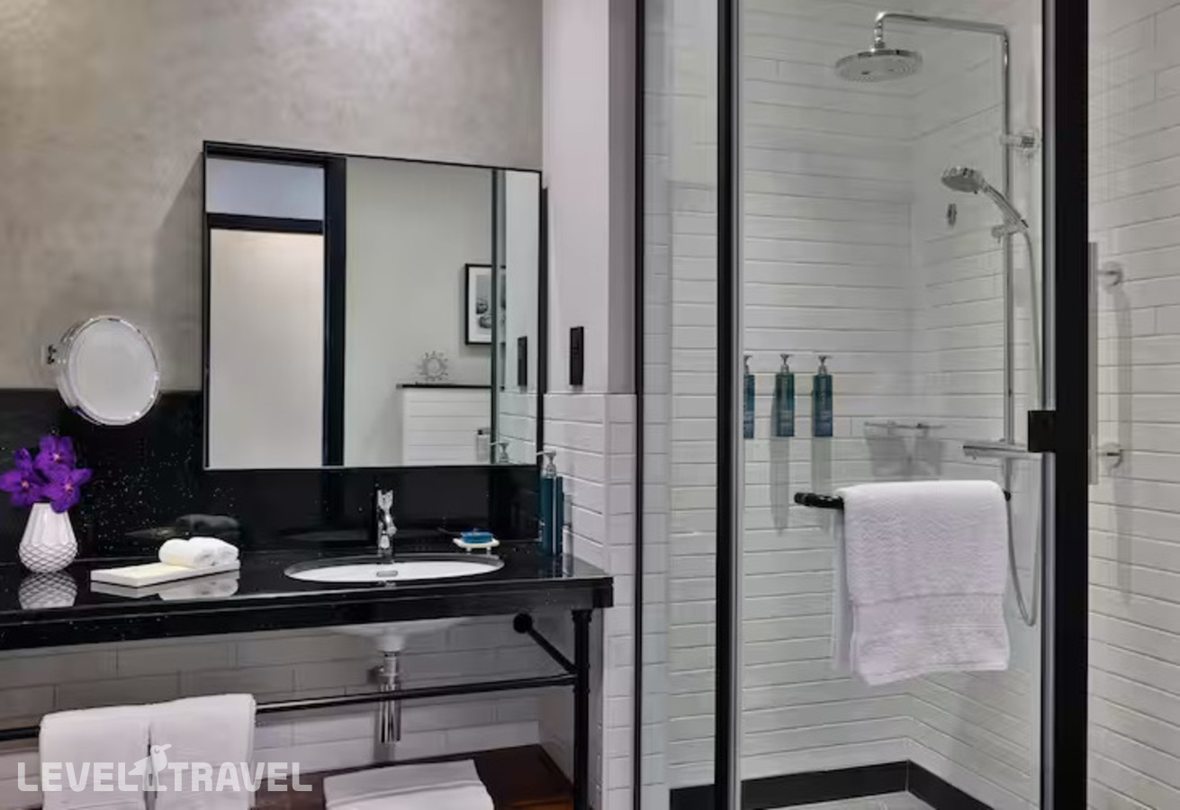 фотографии номера Семейный люкс (3 спальни) отеля Doubletree By Hilton Dubai M Square Hotel & Residences в ОАЭ(Бар Дубай) - фото №2