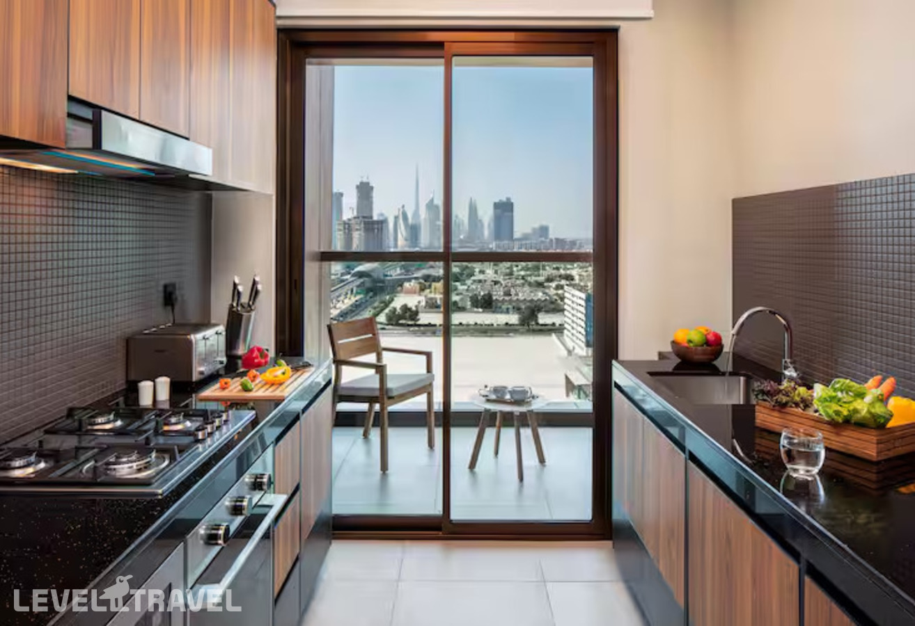 фотографии номера Семейный люкс (3 спальни) отеля Doubletree By Hilton Dubai M Square Hotel & Residences в ОАЭ(Бар Дубай) - фото №7